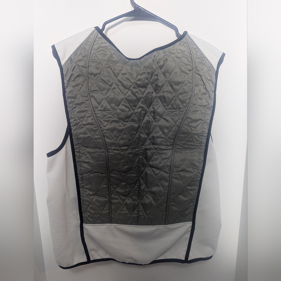 New w/ Tags Harley Davidson Women's Size XL DualCool Hydration Vest - Picture 3 of 5